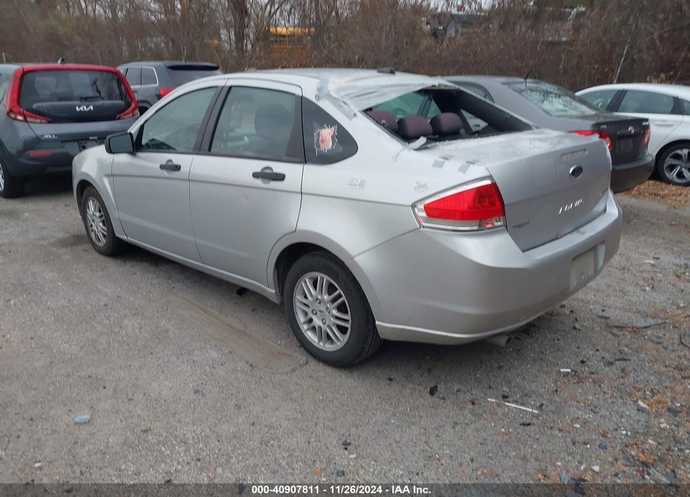 2011 FORD FOCUS SE VIN: 1FAHP3FN5BW168533