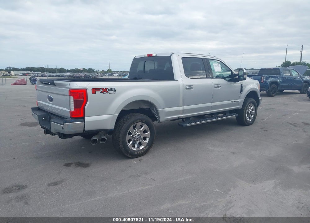 2018 FORD F-250 LARIAT VIN: 1FT7W2BT5JEC53870