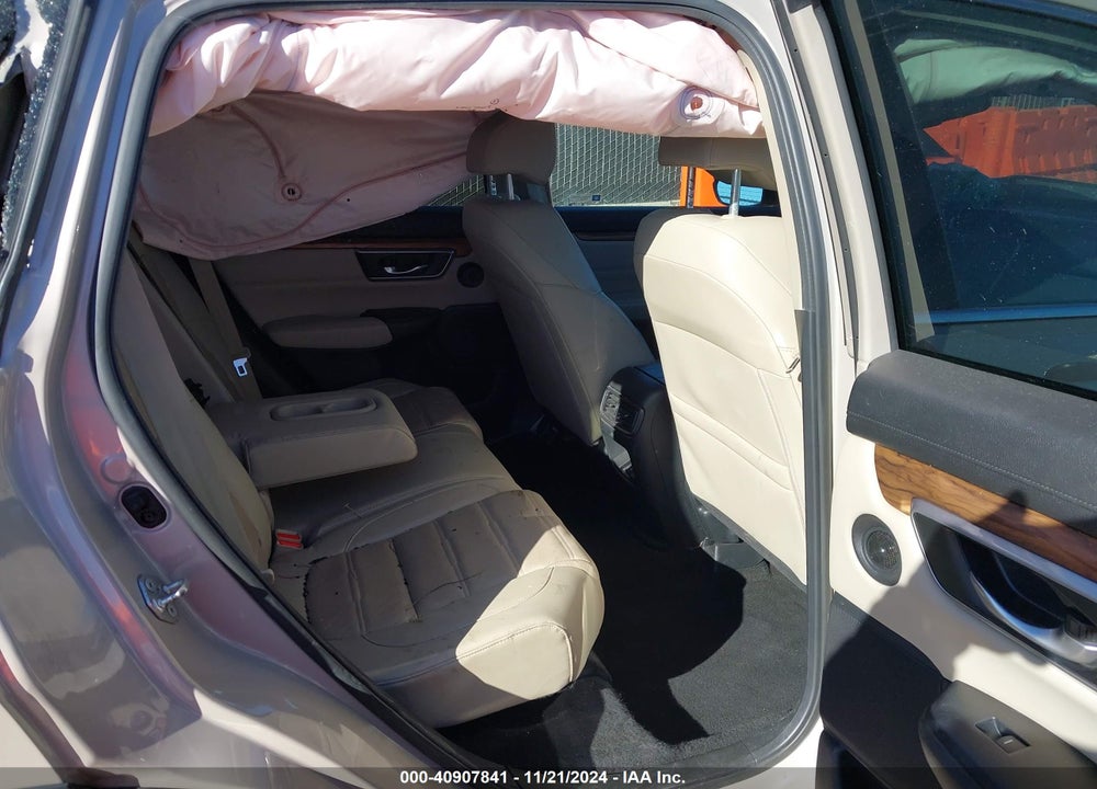 2018 HONDA CR-V TOURING VIN: 5J6RW2H96JL004018
