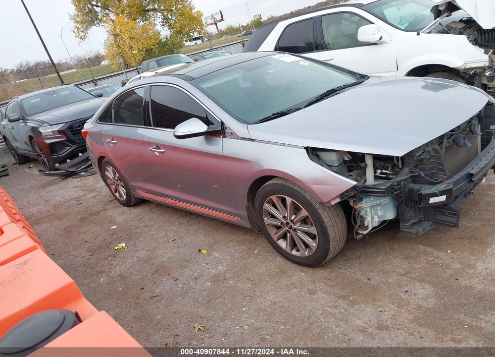 2016 HYUNDAI SONATA VIN: 5NPE34AF3GH298659