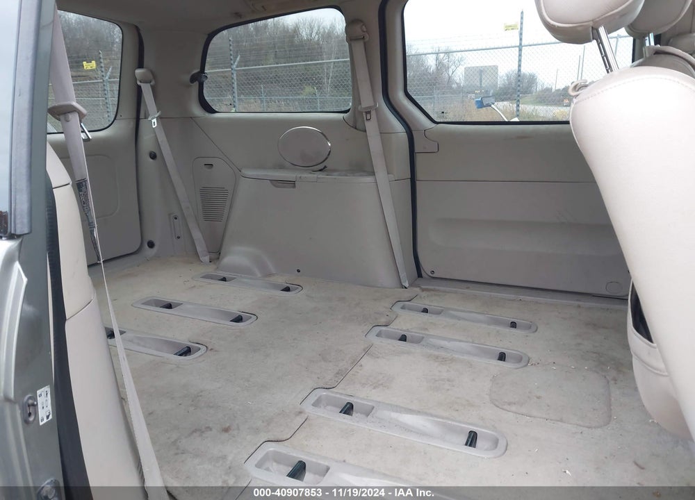 2005 KIA SEDONA EX/LX VIN: KNDUP132856718349
