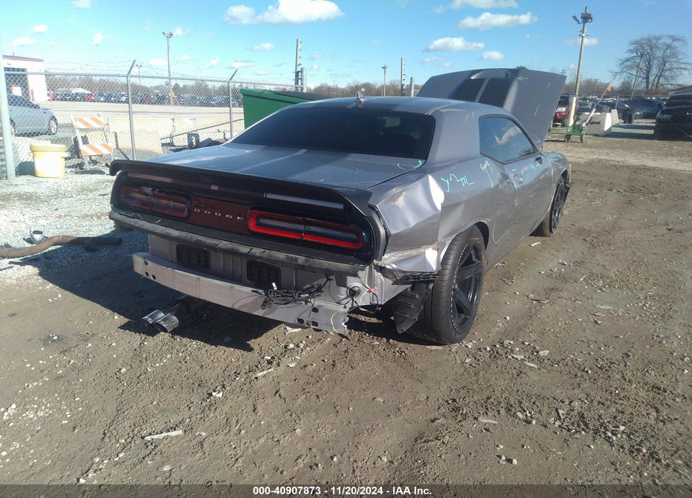 2015 DODGE CHALLENGER SRT 392 VIN: 2C3CDZDJXFH911700