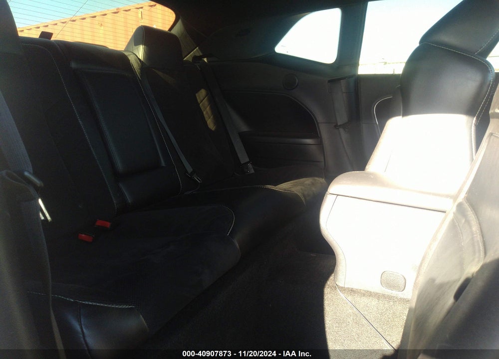 2015 DODGE CHALLENGER SRT 392 VIN: 2C3CDZDJXFH911700