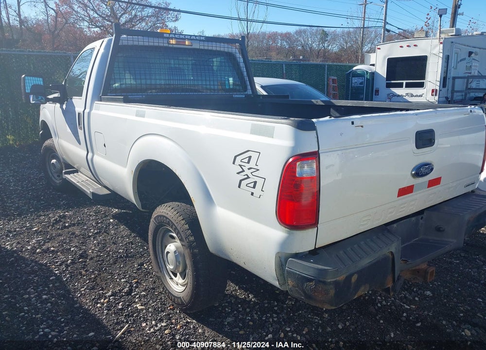 2015 FORD F-250 XL VIN: 1FTBF2B64FEA23698