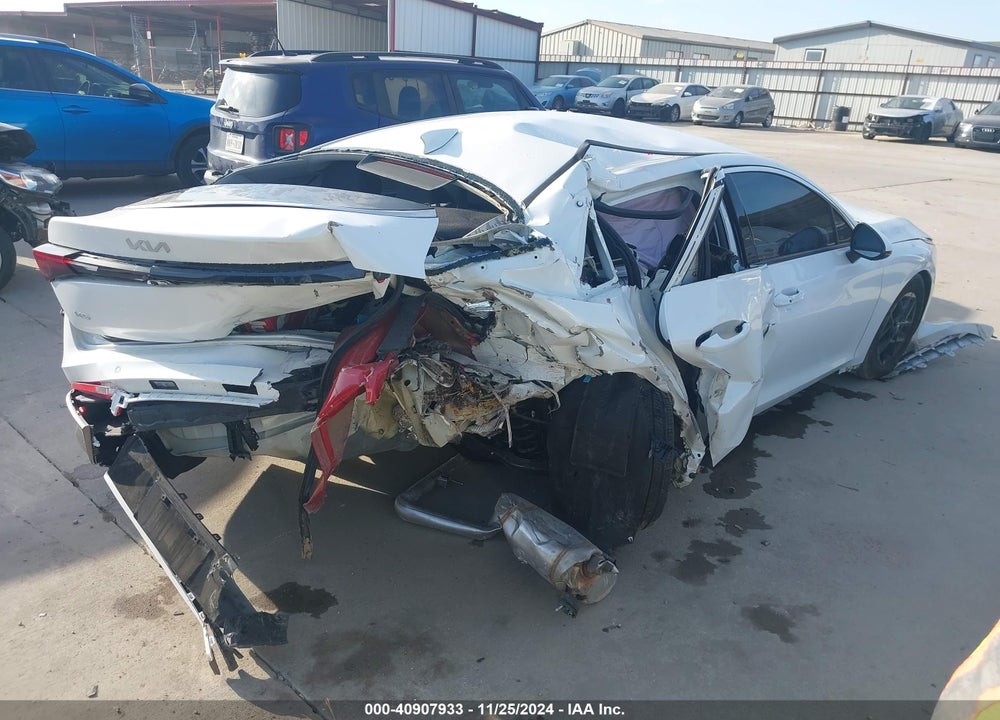 2025 KIA K5 VIN: KNAG24J79S5286994
