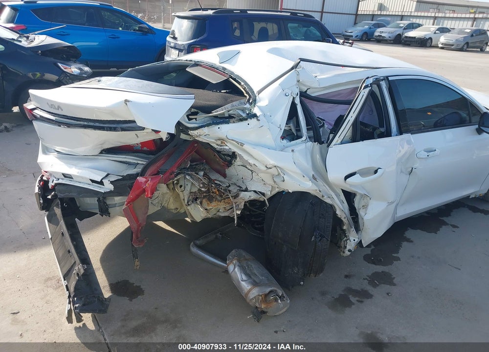 2025 KIA K5 VIN: KNAG24J79S5286994