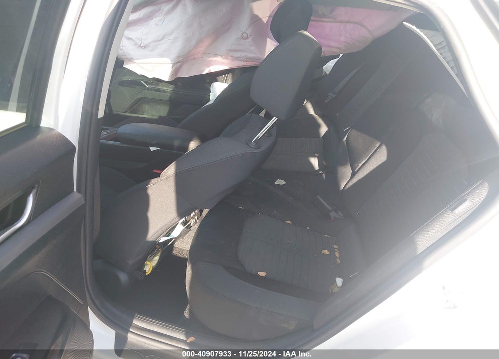 2025 KIA K5 VIN: KNAG24J79S5286994