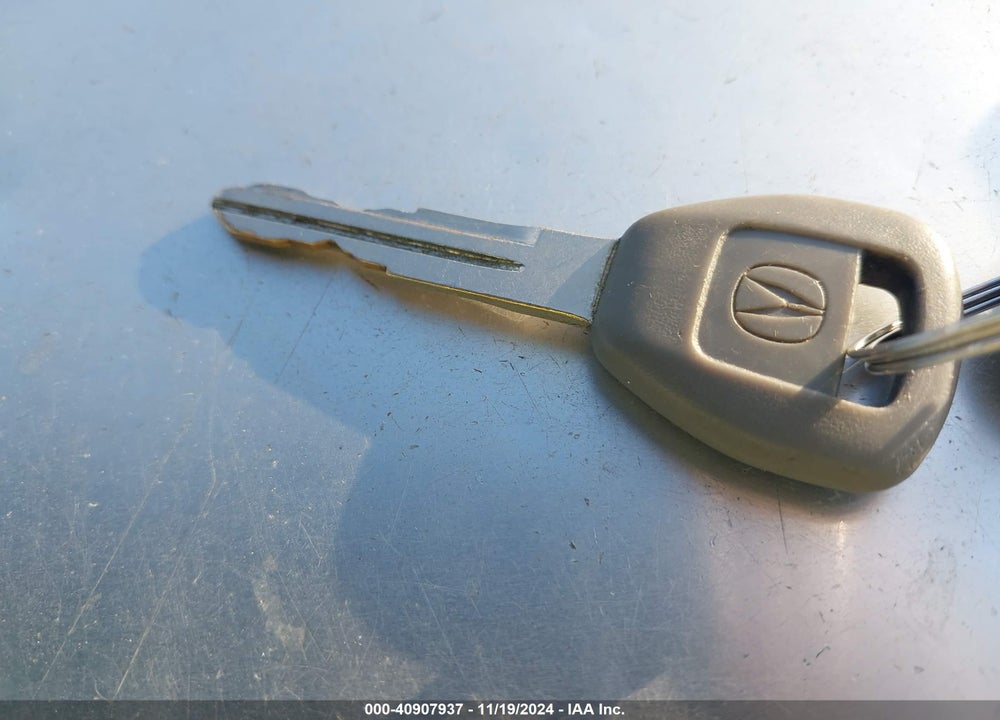 2005 ACURA MDX VIN: 2HNYD188X5H502468