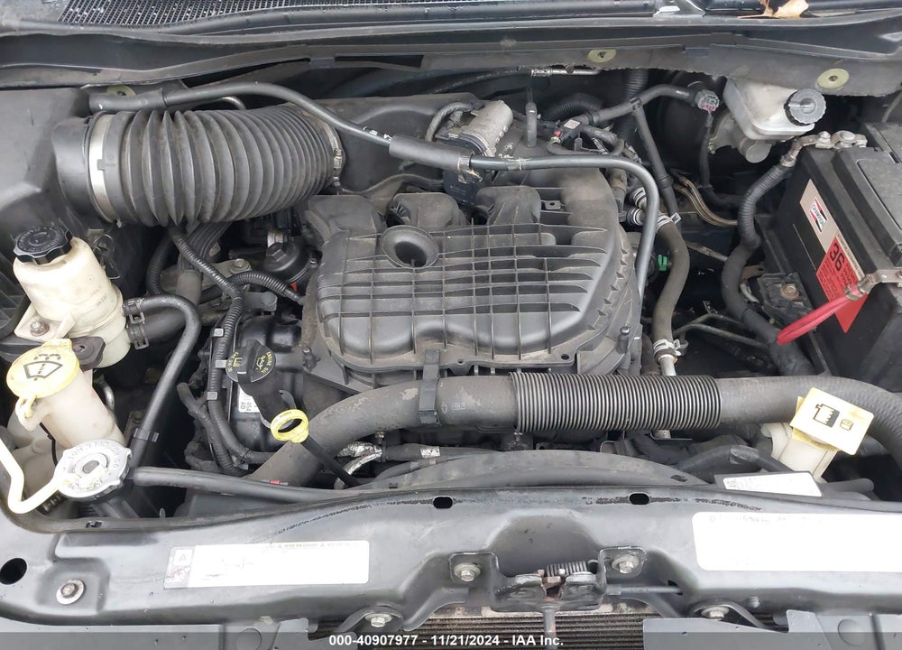 2011 DODGE GRAND CARAVAN CREW VIN: 2D4RN5DG9BR754944