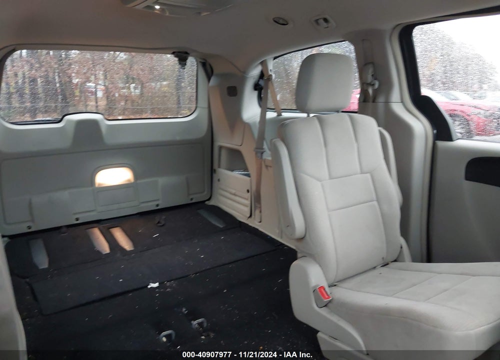 2011 DODGE GRAND CARAVAN CREW VIN: 2D4RN5DG9BR754944