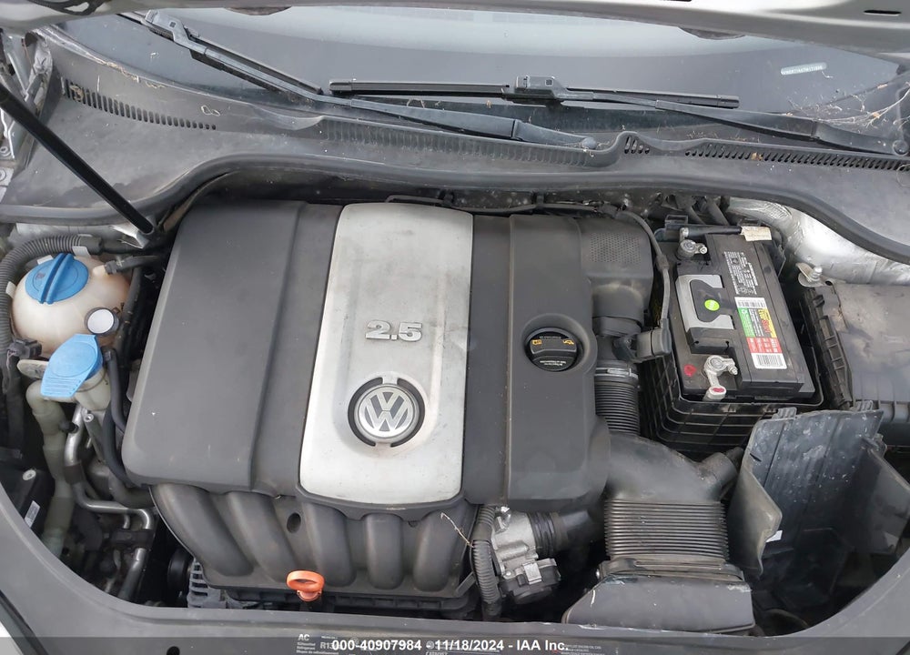 2007 VOLKSWAGEN RABBIT 4-DOOR VIN: WVWDR71K47W171695