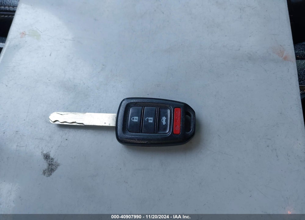 2016 HONDA ACCORD VIN: 1HGCR2E5XGA021639