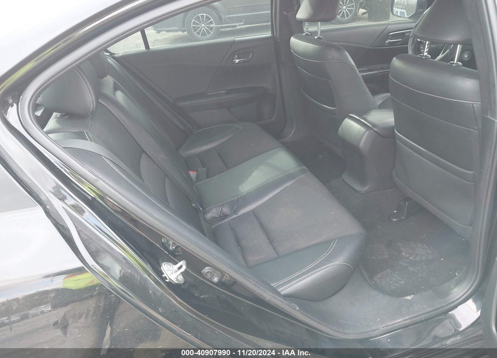 2016 HONDA ACCORD VIN: 1HGCR2E5XGA021639