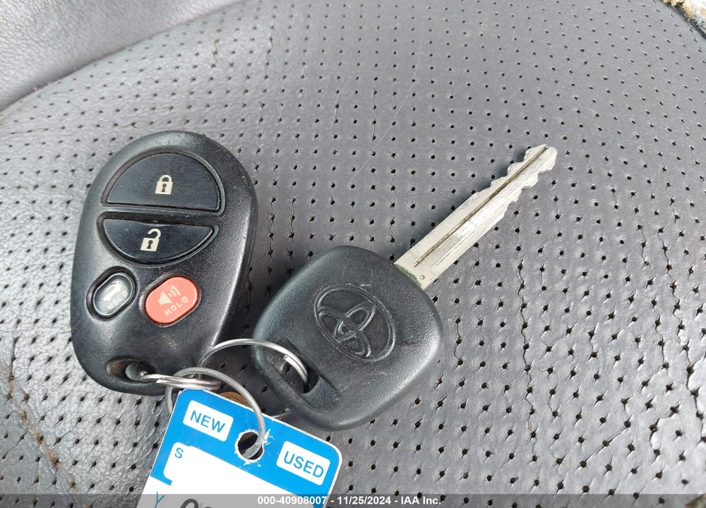2008 TOYOTA CAMRY SOLARA SLE VIN: 4T1FA38P38U143731