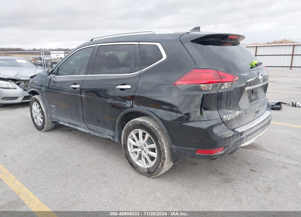 2017 NISSAN ROGUE HYBRID SV VIN: 5N1ET2MV9HC828911