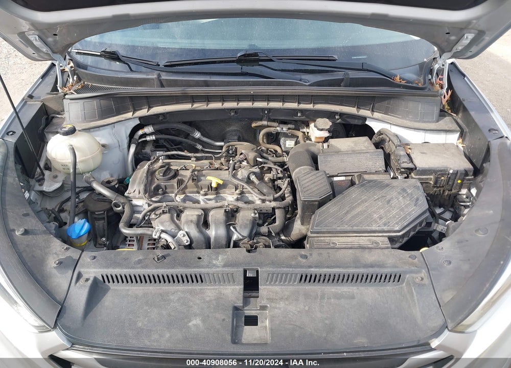 2017 HYUNDAI TUCSON SE VIN: KM8J33A49HU263442