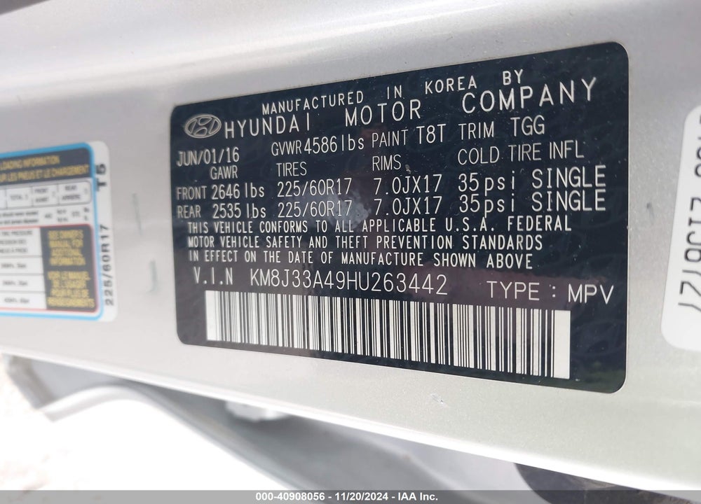 2017 HYUNDAI TUCSON SE VIN: KM8J33A49HU263442