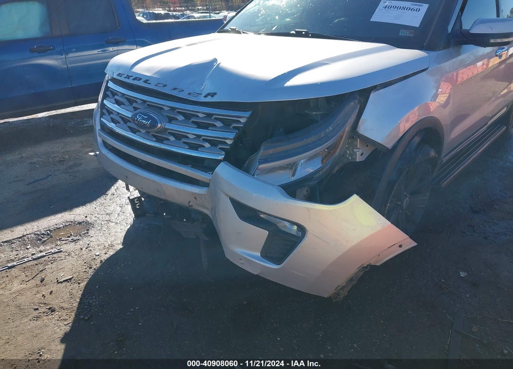 2018 FORD EXPLORER LIMITED VIN: 1FM5K8F88JGA36695