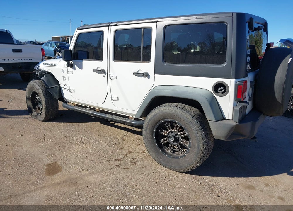 2013 JEEP WRANGLER UNLIMITED SPORT VIN: 1C4BJWDG5DL537984