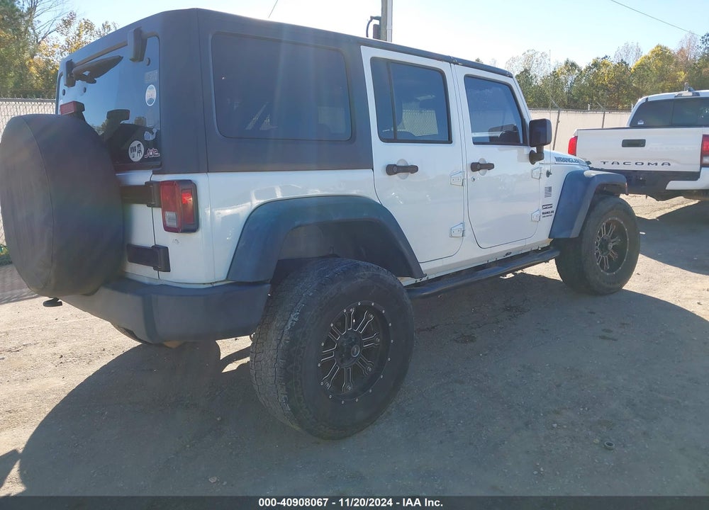 2013 JEEP WRANGLER UNLIMITED SPORT VIN: 1C4BJWDG5DL537984