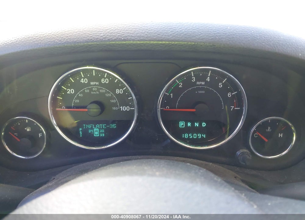 2013 JEEP WRANGLER UNLIMITED SPORT VIN: 1C4BJWDG5DL537984