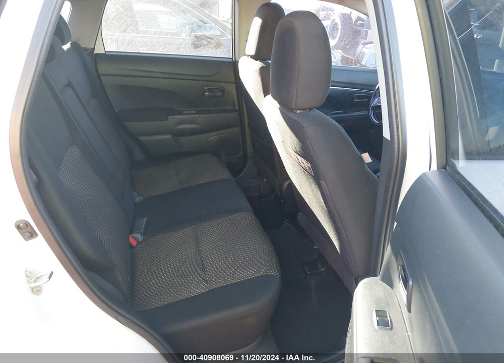 2016 MITSUBISHI OUTLANDER SPORT 2.4 ES VIN: JA4AR3AW8GZ047131