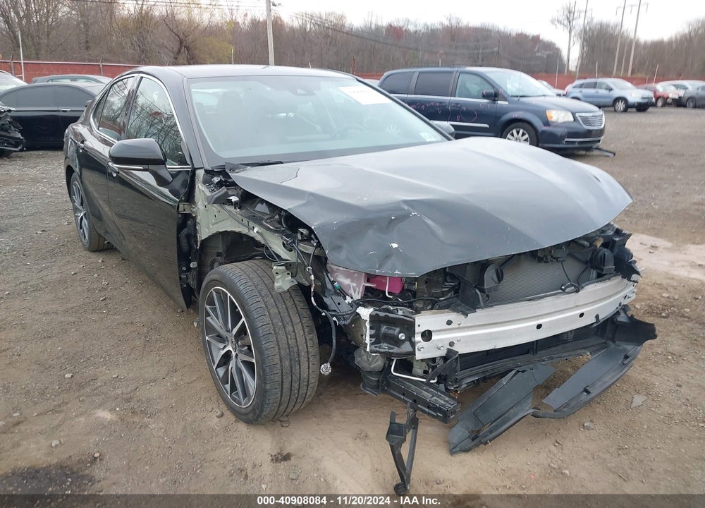 2021 TOYOTA CAMRY XLE HYBRID VIN: 4T1F31AK1MU025751