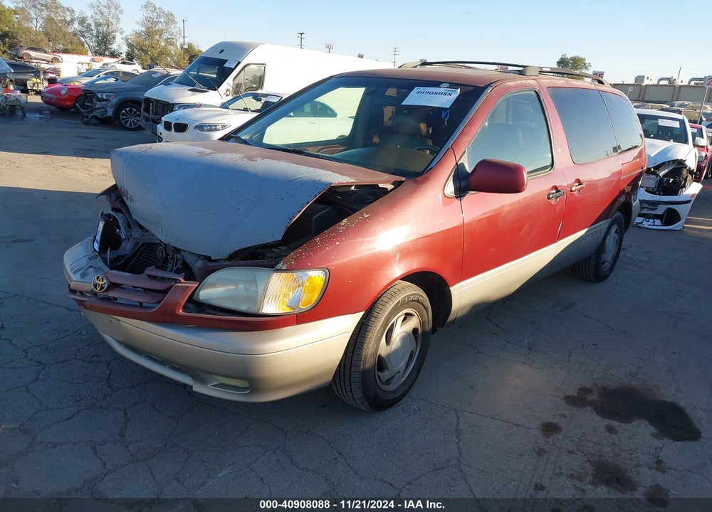 2001 TOYOTA SIENNA XLE VIN: 4T3ZF13C11U351238