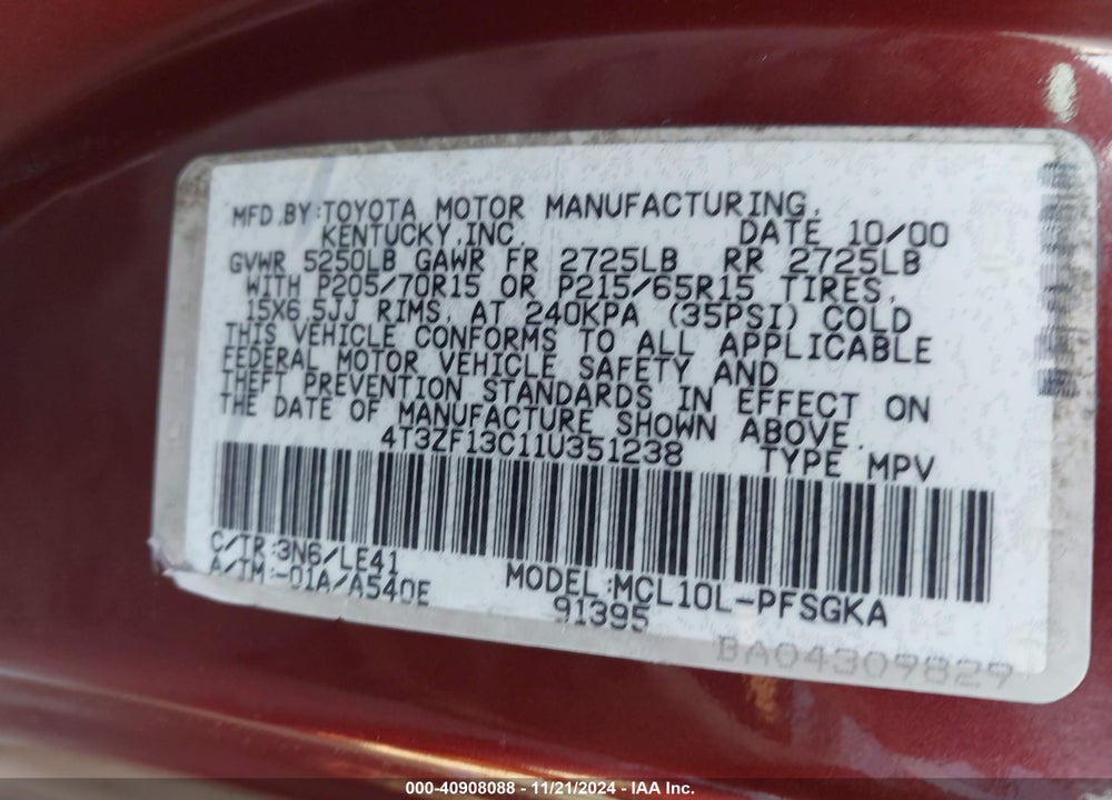 2001 TOYOTA SIENNA XLE VIN: 4T3ZF13C11U351238
