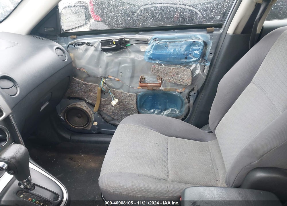 2004 TOYOTA MATRIX STANDARD VIN: 2T1KR32E74C299409