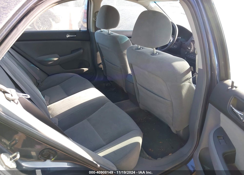 2007 HONDA ACCORD 2.4 LX VIN: 1HGCM554X7A001852