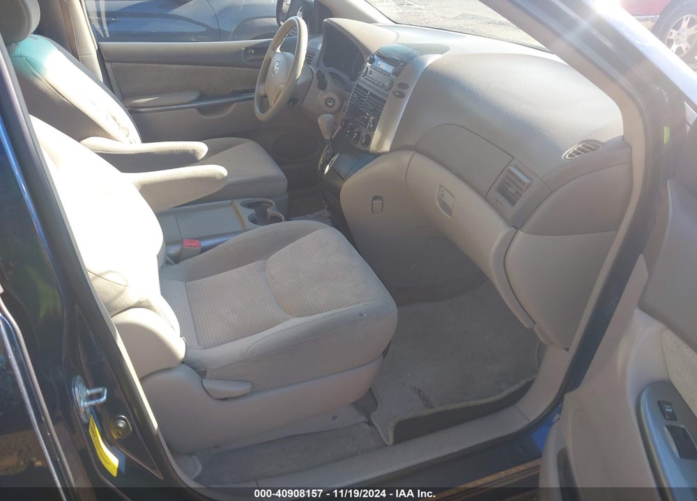 2007 TOYOTA SIENNA LE VIN: 5TDZK23C37S098743