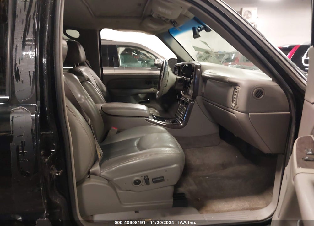 2003 GMC YUKON DENALI VIN: 1GKEK63U73J261226
