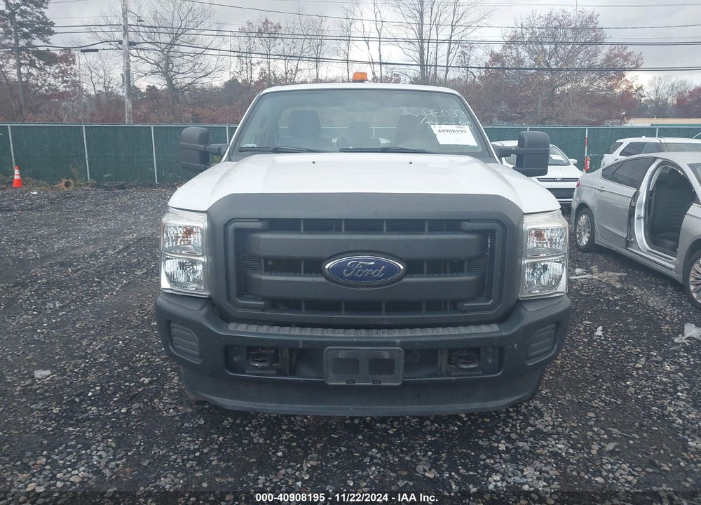 2015 FORD F-250 XL VIN: 1FTBF2B6XFED43690
