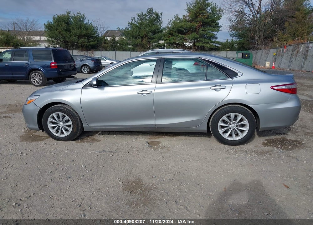 2015 TOYOTA CAMRY LE VIN: 4T4BF1FK6FR486810