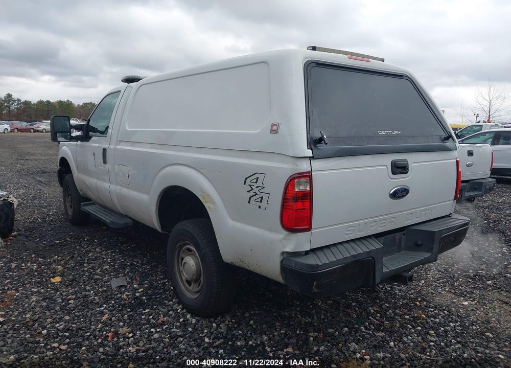 2015 FORD F-250 XL VIN: 1FTBF2B63FED30179