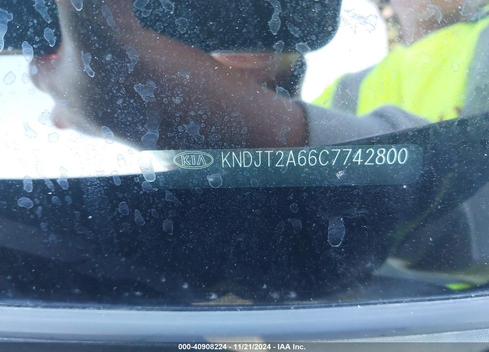 2012 KIA SOUL VIN: KNDJT2A66C7742800