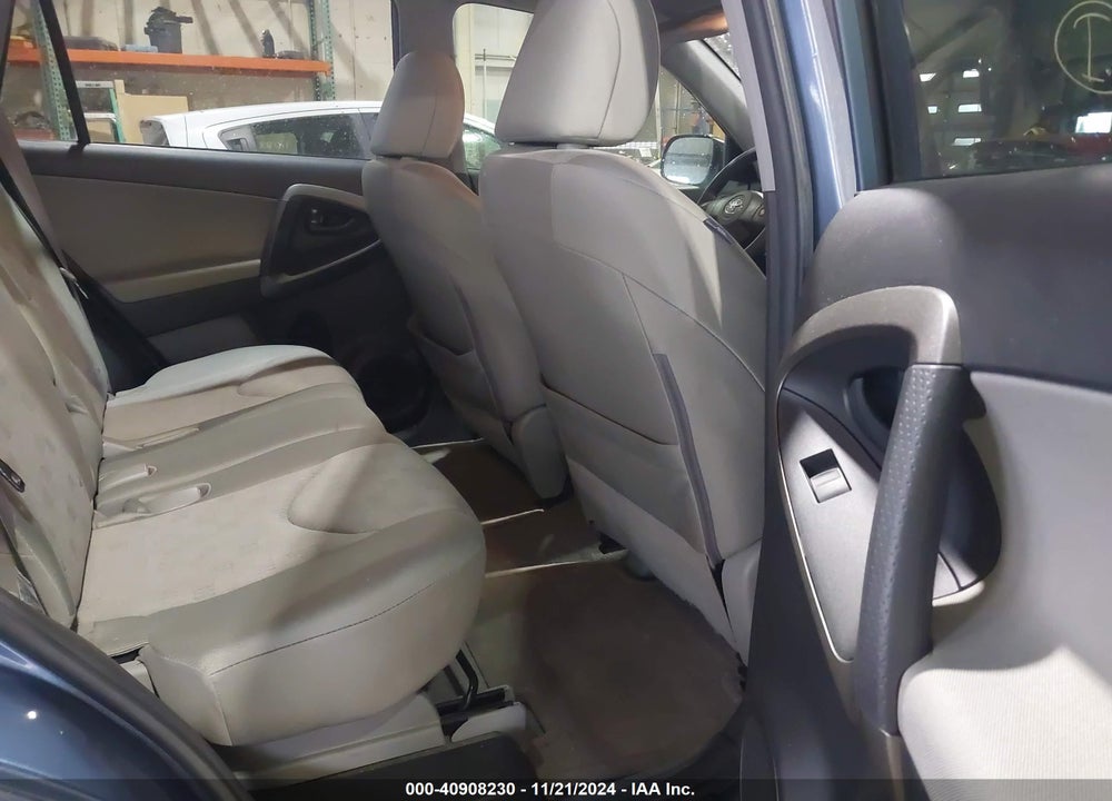 2009 TOYOTA RAV4 VIN: JTMZF33V59D008230