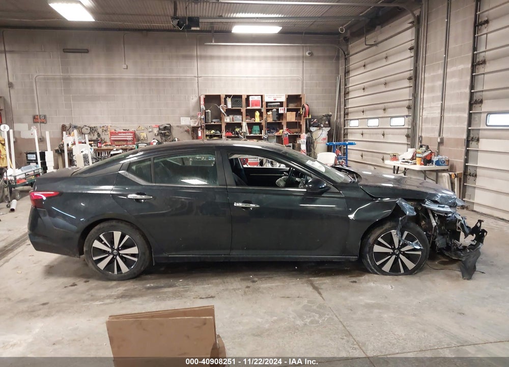 2022 NISSAN ALTIMA SV FWD VIN: 1N4BL4DV7NN314659