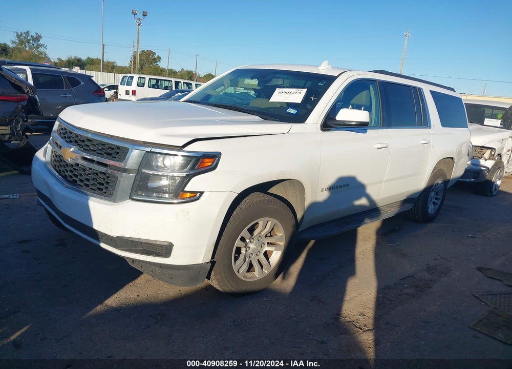2018 CHEVROLET SUBURBAN LT VIN: 1GNSCHKC6JR255231