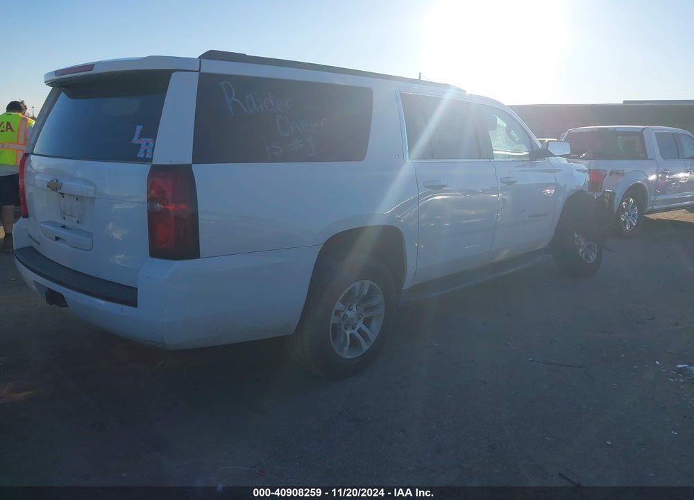 2018 CHEVROLET SUBURBAN LT VIN: 1GNSCHKC6JR255231