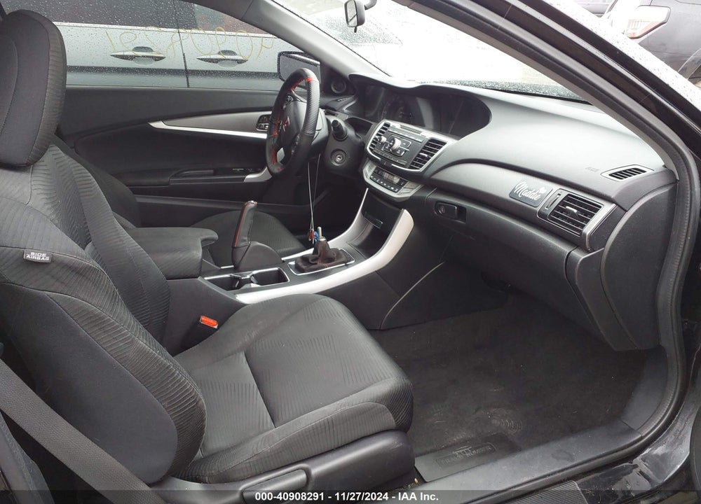 2014 HONDA ACCORD VIN: 1HGCT1A32EA002998