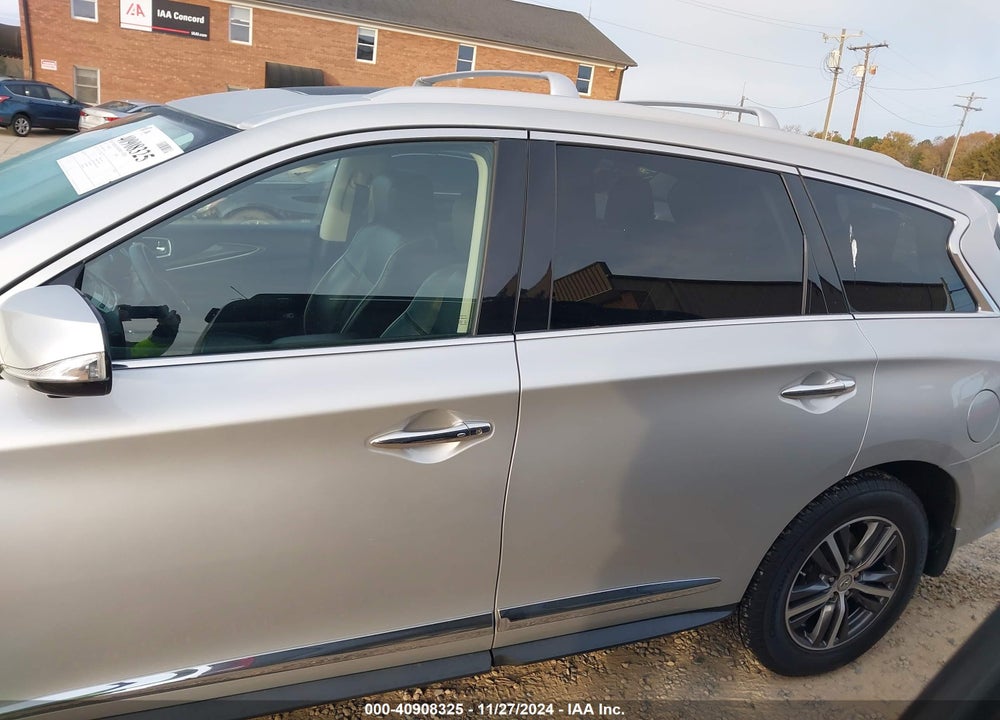 2017 INFINITI QX60 VIN: 5N1DL0MM3HC526134