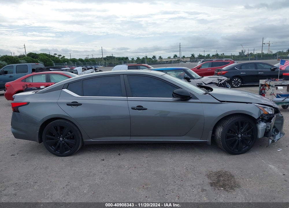 2022 NISSAN ALTIMA SR FWD VIN: 1N4BL4CV0NN378415