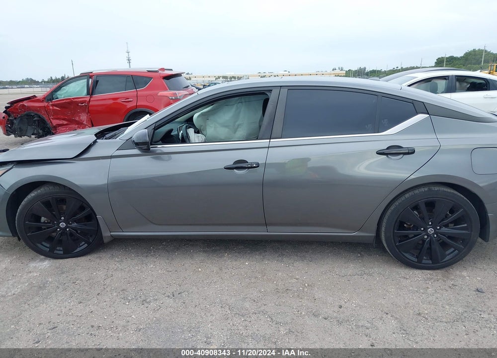 2022 NISSAN ALTIMA SR FWD VIN: 1N4BL4CV0NN378415