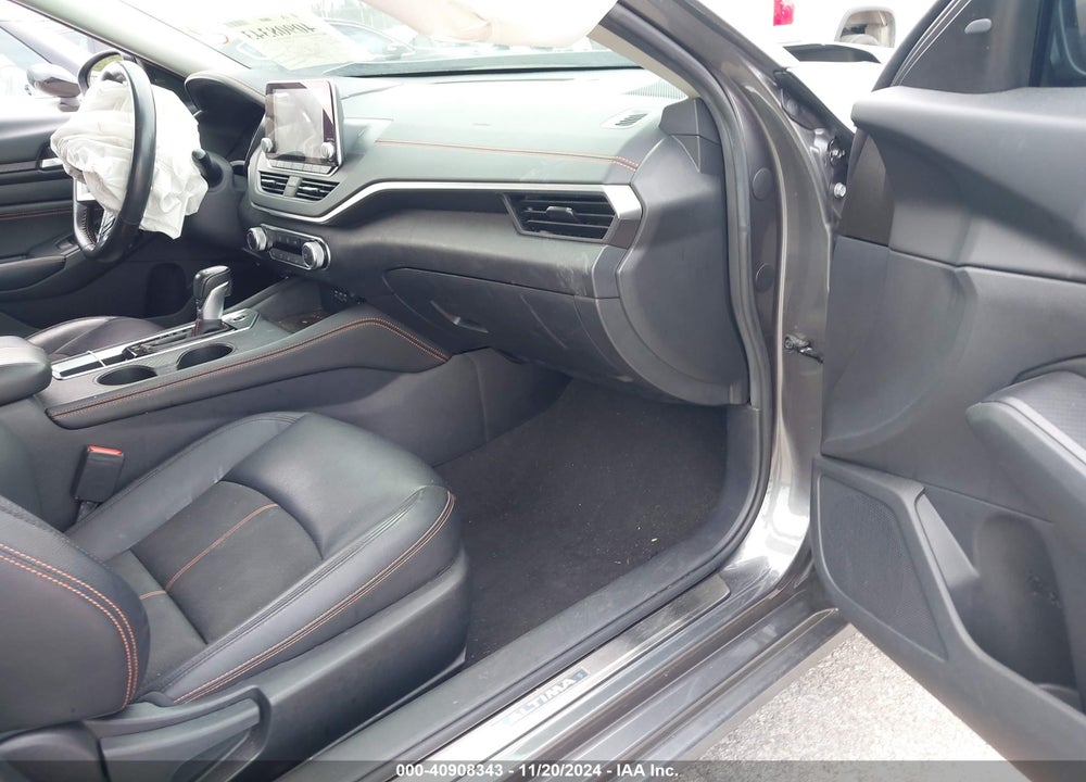 2022 NISSAN ALTIMA SR FWD VIN: 1N4BL4CV0NN378415