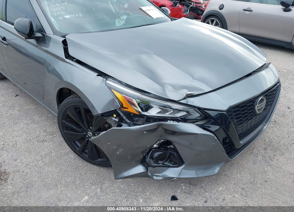 2022 NISSAN ALTIMA SR FWD VIN: 1N4BL4CV0NN378415