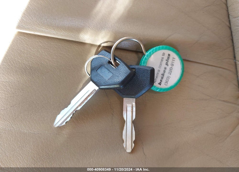 1993 CHRYSLER TOWN & COUNTRY VIN: 1C4GH54R4PX755165
