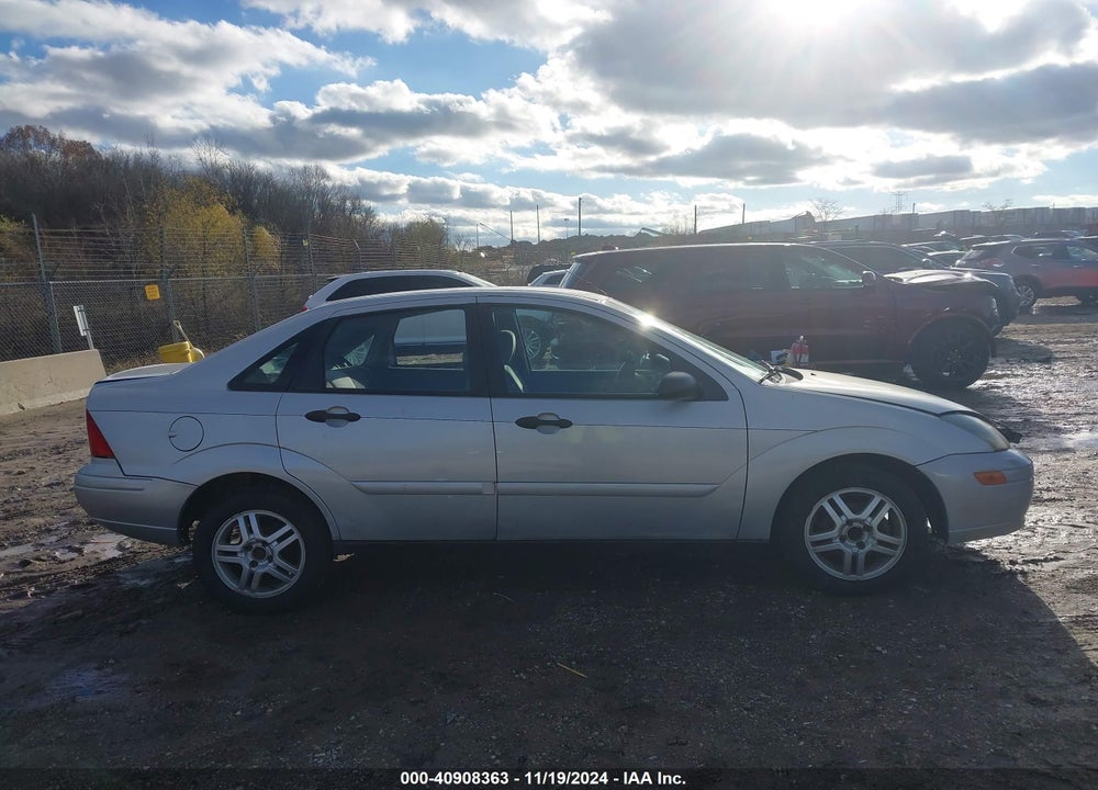 2004 FORD FOCUS SE VIN: 1FAFP34344W185626