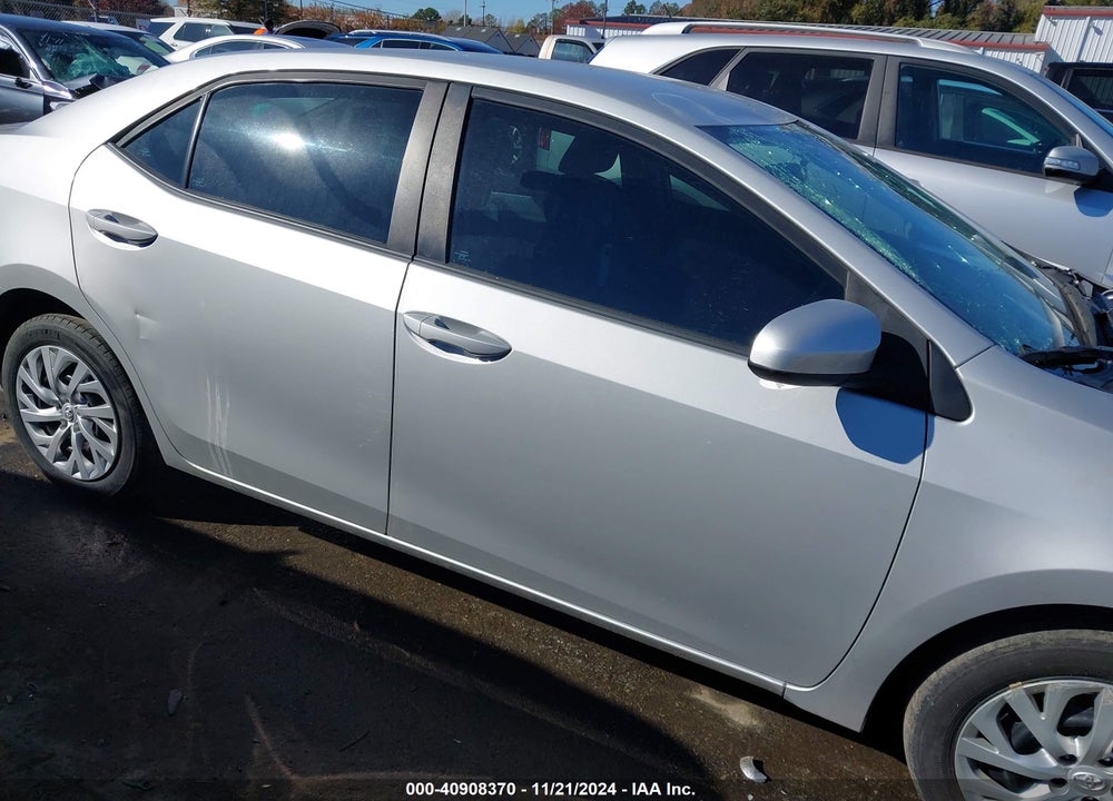 2019 TOYOTA COROLLA LE VIN: 5YFBURHE2KP926300
